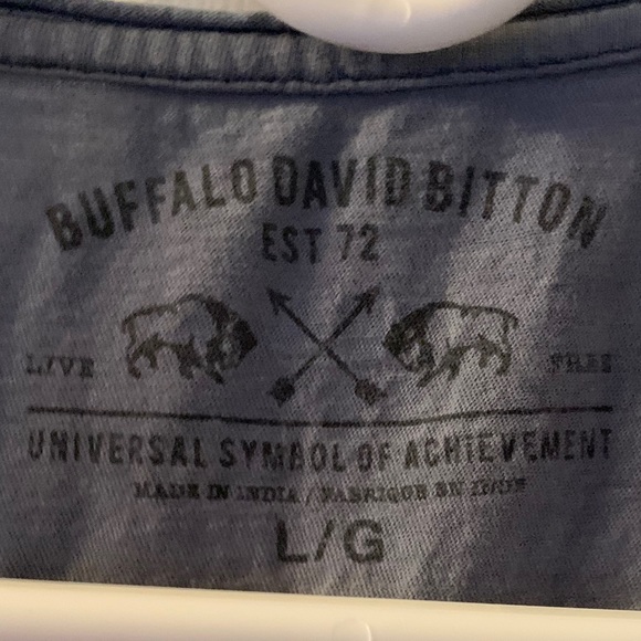 Men's shirt - Picture 3 of 3